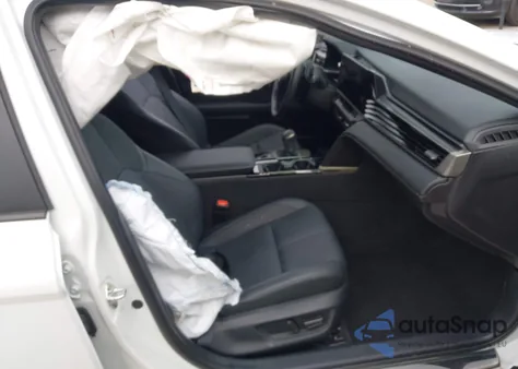 2025 Toyota Camry Xse/Xle/Le/Se z USA, uszkodzony, nr VIN 4T1DAACK2SU171499